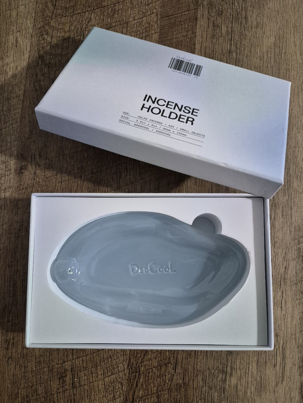 Dedcool Incense Holder in Xtra Milk.